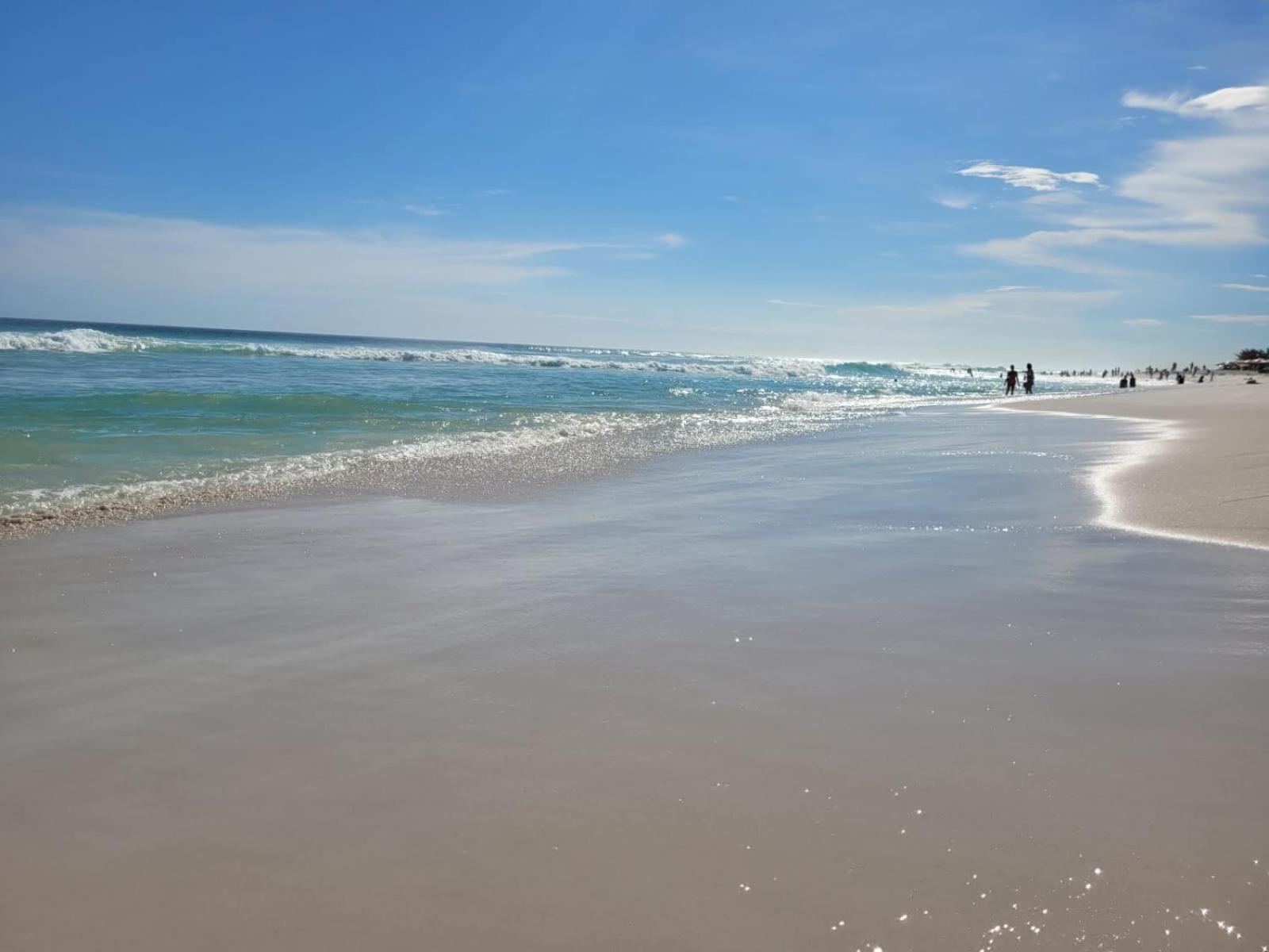 ARRAIAL DO CABO - Casa pé na areia + Churrasqueira Esterno foto